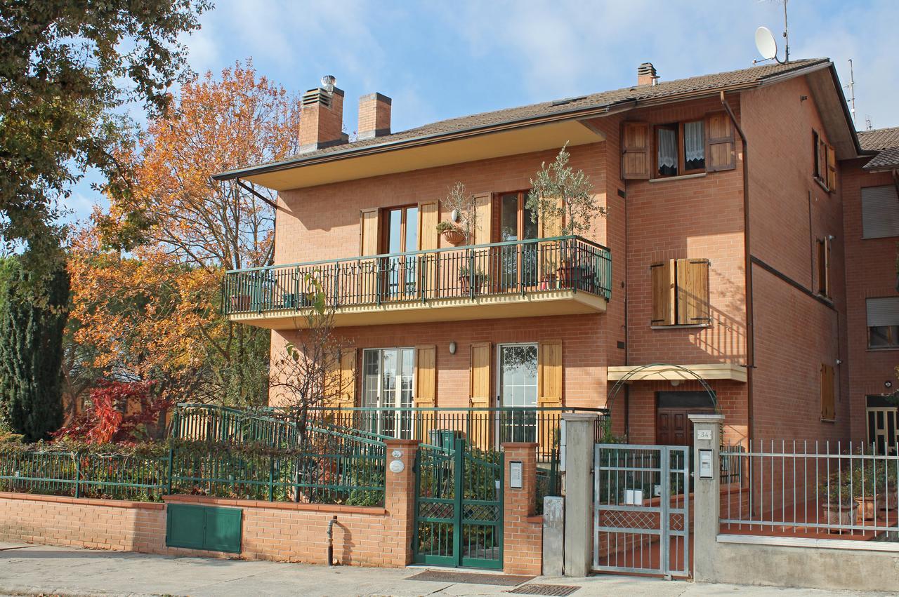 B&B Dimora Morelli Gubbio Exteriör bild