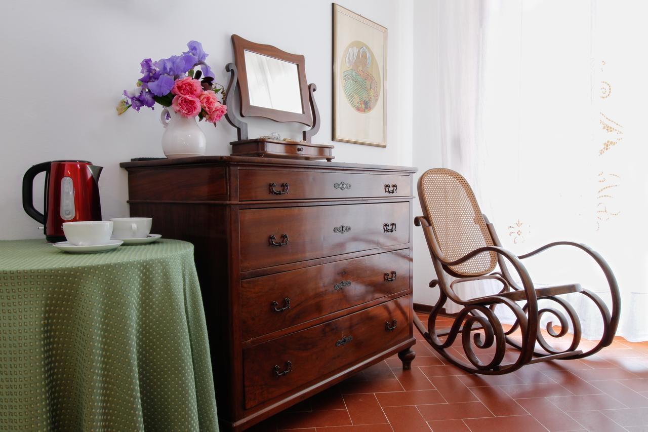 B&B Dimora Morelli Gubbio Exteriör bild