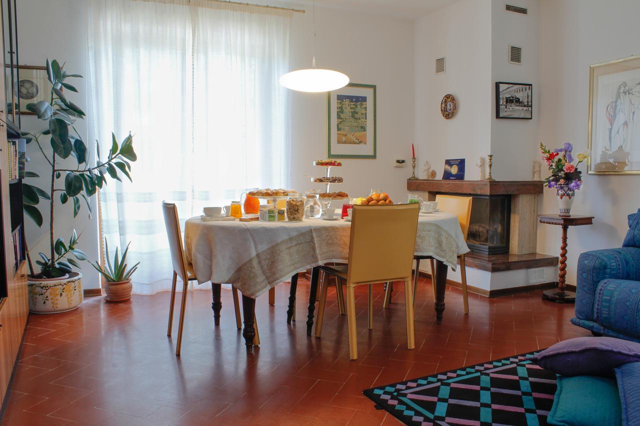 B&B Dimora Morelli Gubbio Exteriör bild