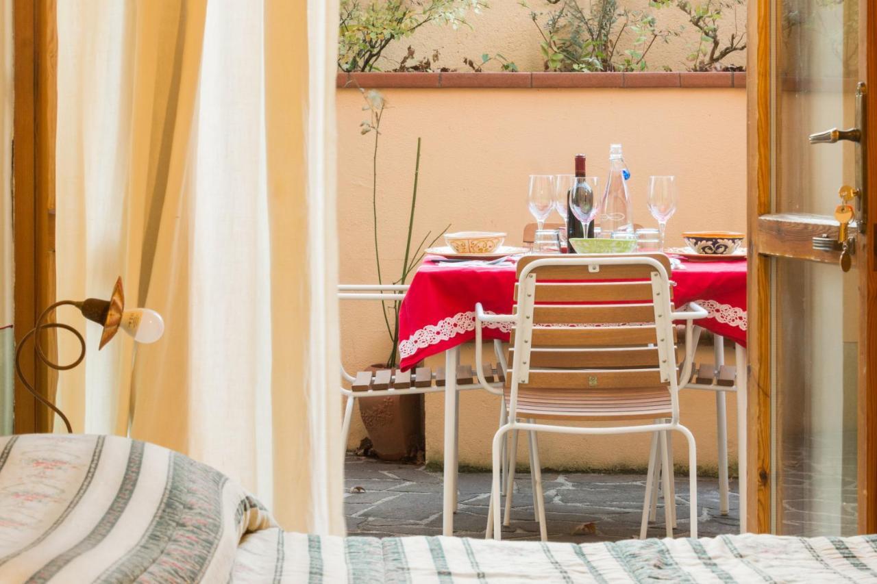 B&B Dimora Morelli Gubbio Exteriör bild